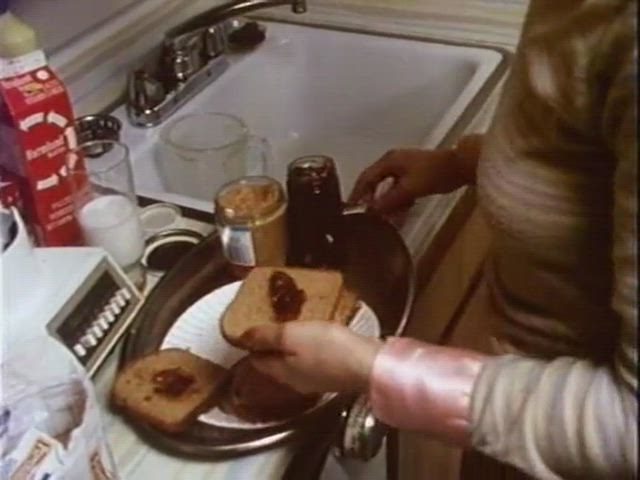 Brunette Strip Vintage clip