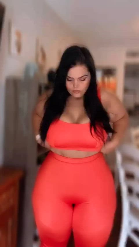 bbw big ass big tits latina spandex thick thick thighs yoga pants clip