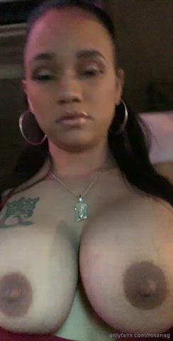 Boobs Car Latina clip