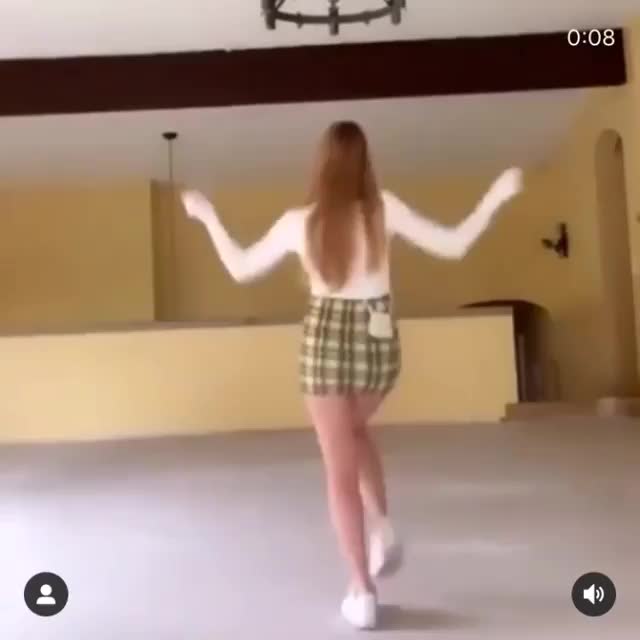 Dancing clip