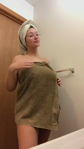 amateur bathroom big tits flashing milf mom nude selfie stripping clip