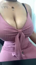 Big Tits Cleavage Dress Ebony Tease clip