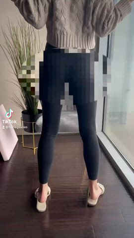 Censored Pixelated jiggle for you Betas!