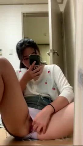Korean Masturbating Selfie clip