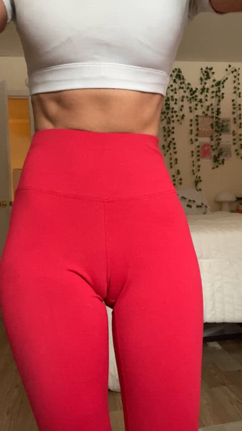 amateur camel toe onlyfans tik-tok clip