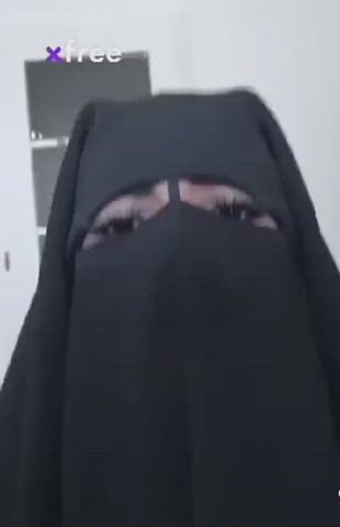 amateur arab ass desi hijab milf muslim sex thick clip