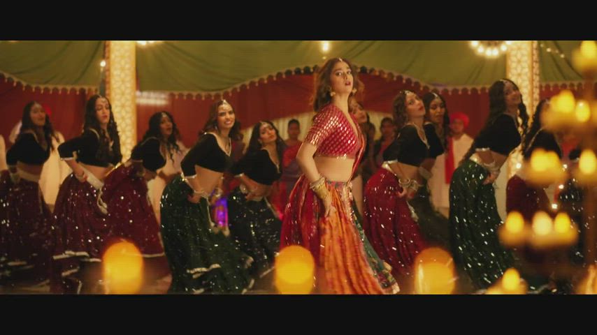 dancing indian saree clip