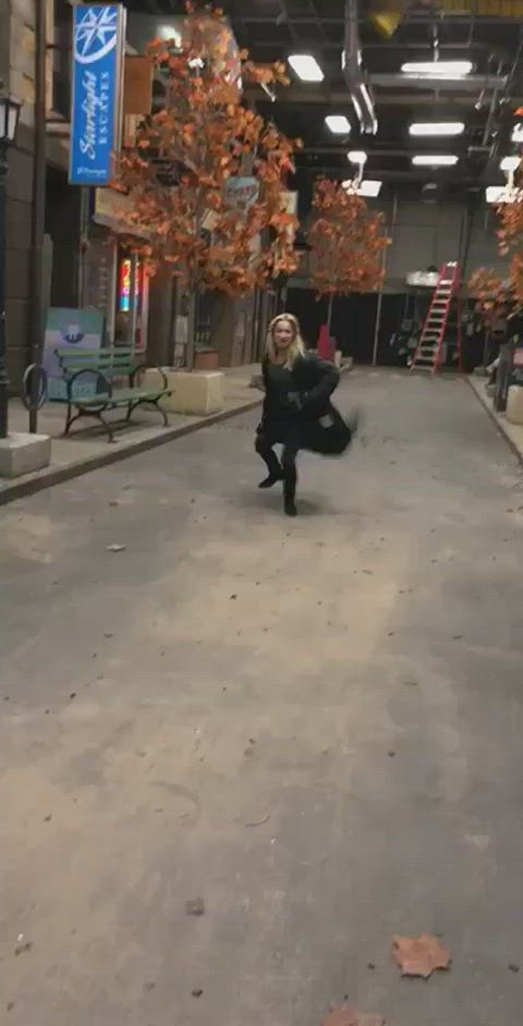 canadian celebrity dancing clip