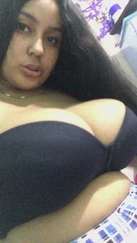 [Selling](25) years old (Latina lady) (SELL custom pics and vids, private cam and