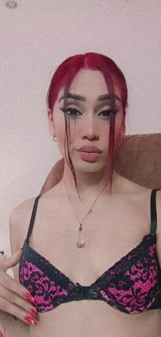 amateur lingerie lips nipples redhead sensual small tits tattoo webcam clip