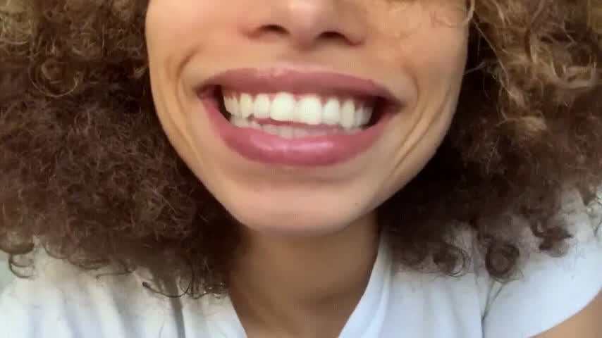 Ebony Lips Tongue Fetish clip