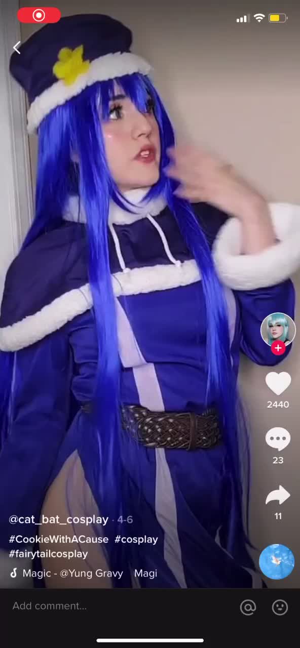 Sexy juvia cosplayer dancing and showing her juicy thigh in dress