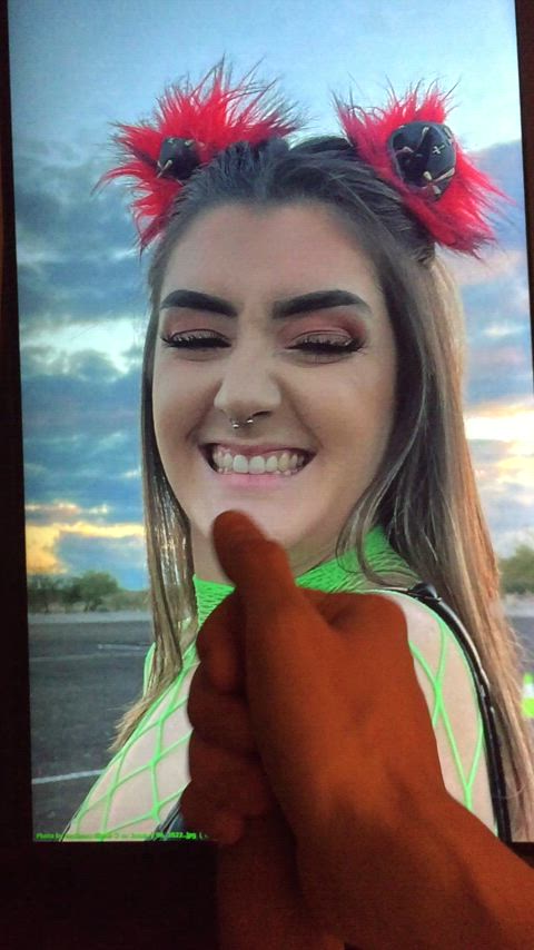 cum tribbing tribute clip