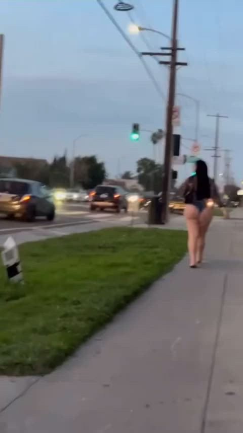 bbw bubble butt chubby escort pawg prostitute public shorts voyeur clip