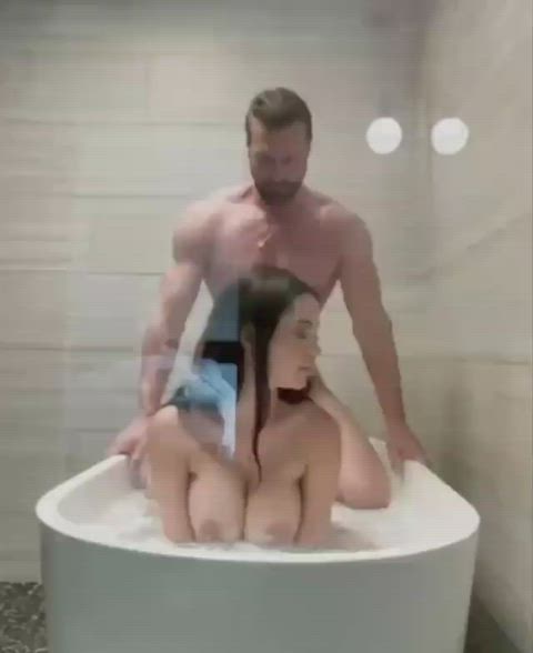 amateur babe bath bathroom bathtub hardcore moaning clip