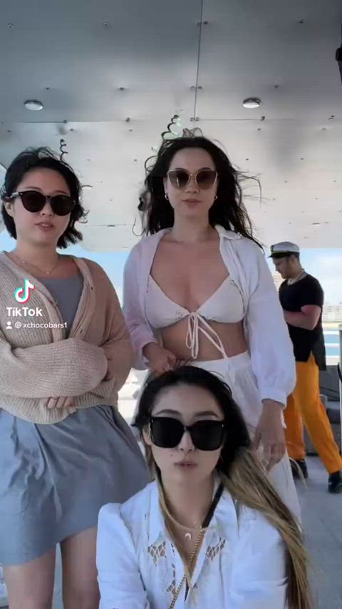 boobs cute group clip