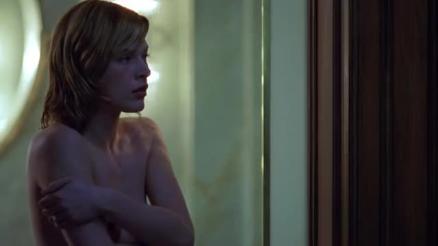Milla Jovovich topless in Resident Evil (1080p, slowmo)