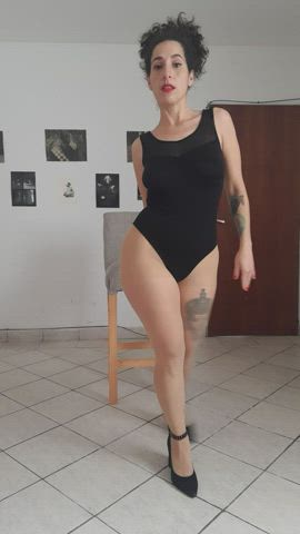 practicing a dance. do you like how my ass looks?