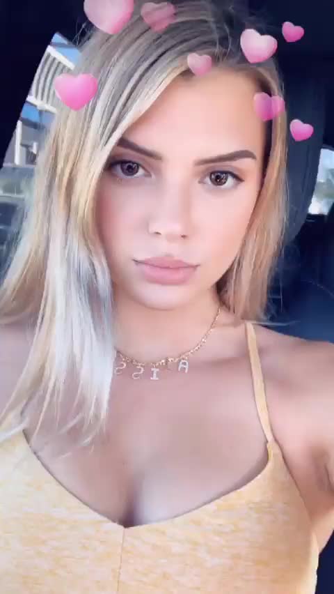 alissaviolet 67611684 182799566069490 3054866007563370571 n