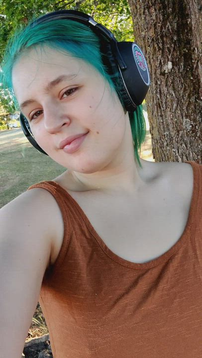 Flashing my tits at the park