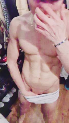 Want to see every part of me :-P ? Young muscular twink wants to fulfill your kinks