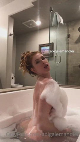 Abigalemandler Nude Thrills In The Bathroom