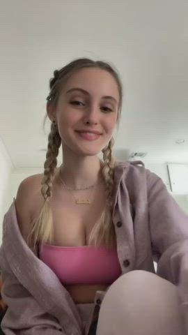 Blonde Pigtails Teen TikTok clip