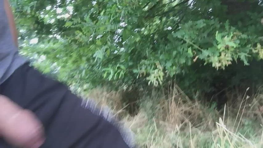 i asked my husband to film himself in nature jerking off, i hope one day he gets
