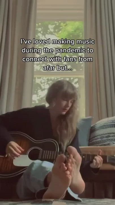 Taylor Swift clip