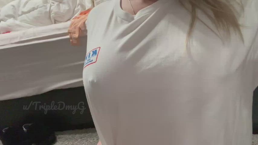 big tits blonde boobs cute huge tits onlyfans tits clip