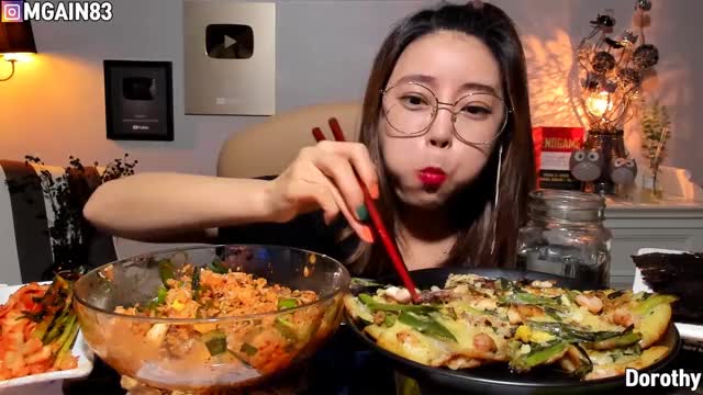 도로시_연안식당 꼬막비빔밥 해물파전 청양고추 먹방-5