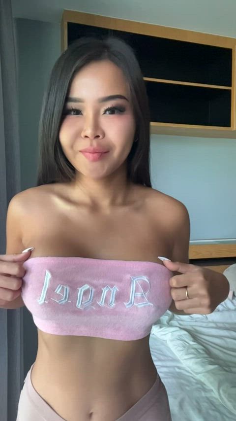 amateur big tits tits asian-girls-white-cocks bigger-than-you-thought boobs busty-asians