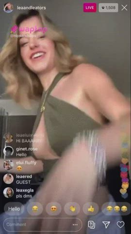 blonde boobs nipslip tiktok tik-tok clip