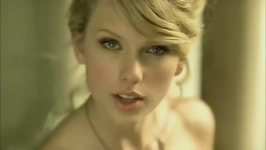 Babe Celebrity Fake Split Screen Porn Taylor Swift clip