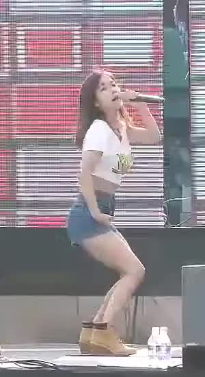 160521 Hyunyoung kick (A) loop