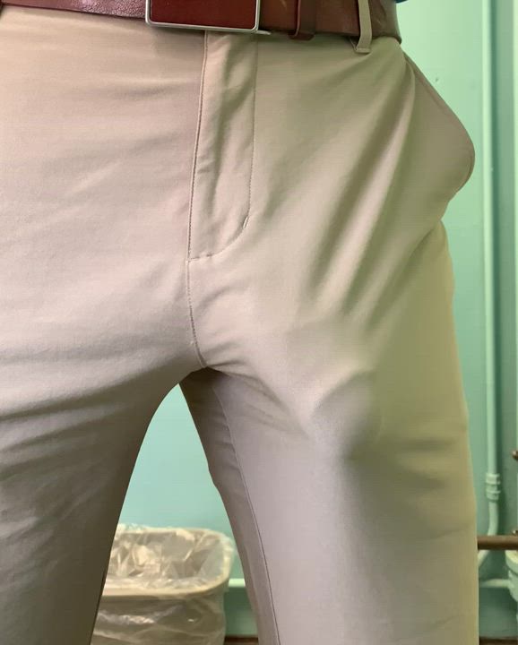 (41) Love these new work pants!