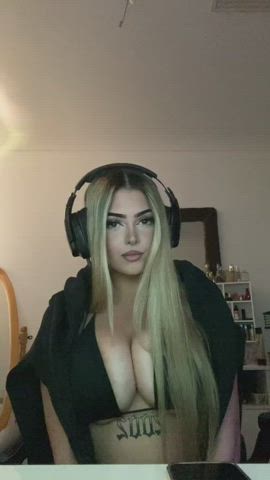 big tits blonde tiktok clip