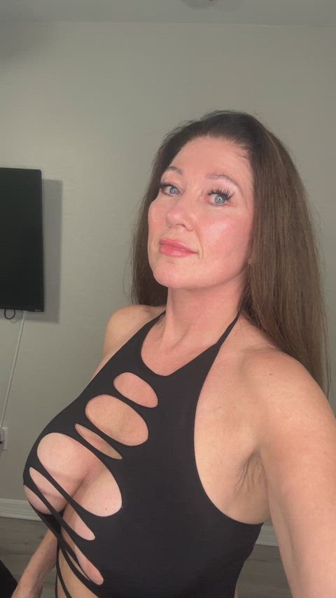 big tits gilf milf onlyfans tits clip