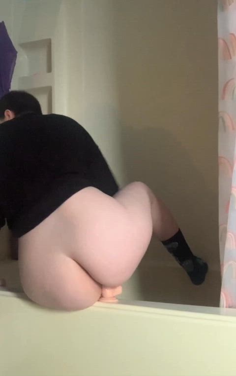 DAMN my ass keeps getting bigger from T!! 