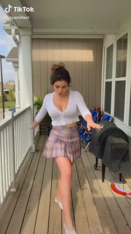 Brunette Cleavage Skirt clip