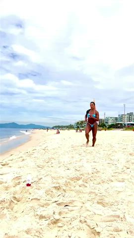Gracyanne - At The Beach Wearing Blue Bikini 👙😯