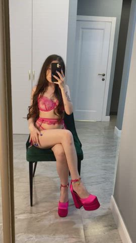 Glamour lingerie and heels [f]