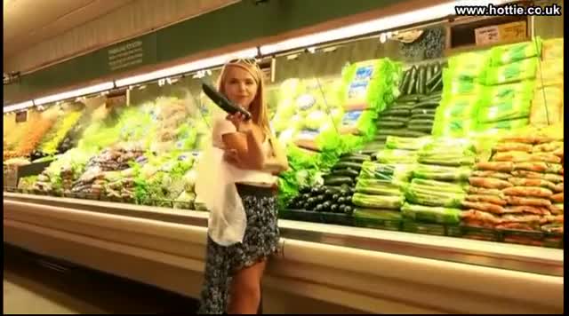 Girlfriend Fucks Cucumber in Public Supermarket