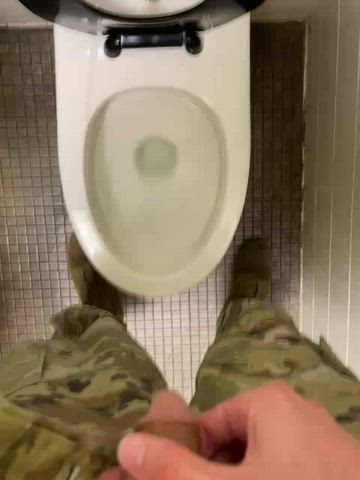 Pee Pissing Toilet clip