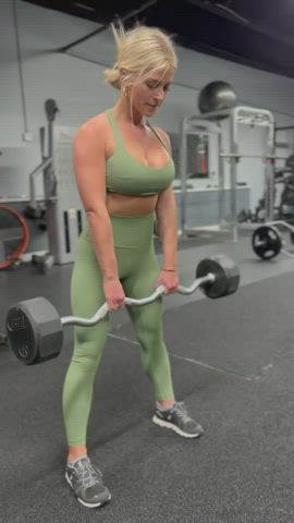 blonde cleavage workout clip