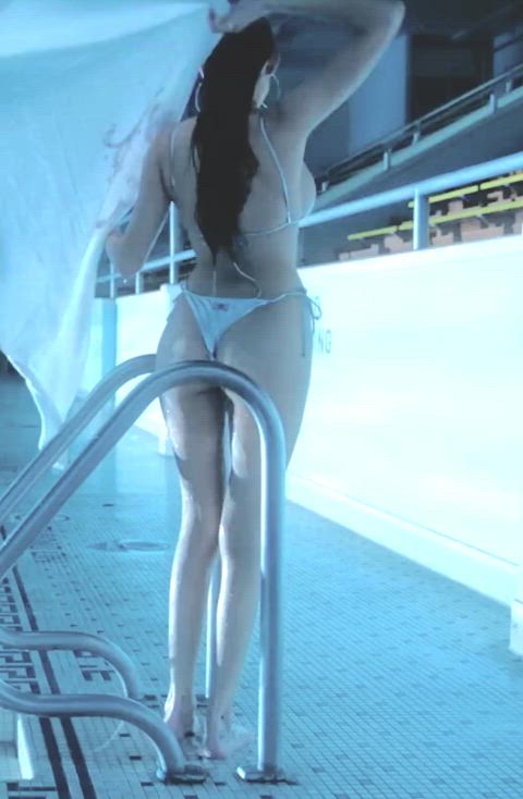 ass celebrity madison beer clip