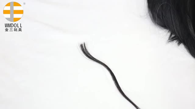 WM dolls Video der Haarimplantation