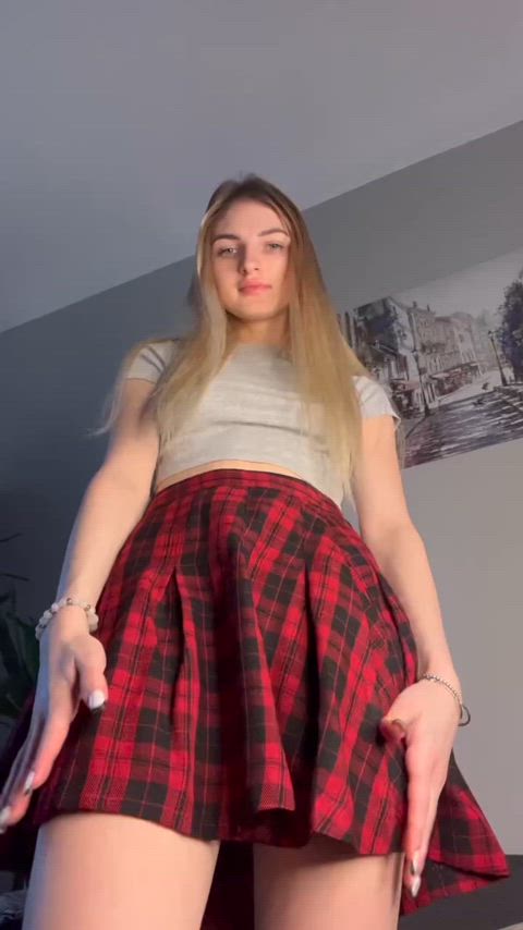 19 years old blonde nsfw petite teen upskirt legal-teens tik-tok clip