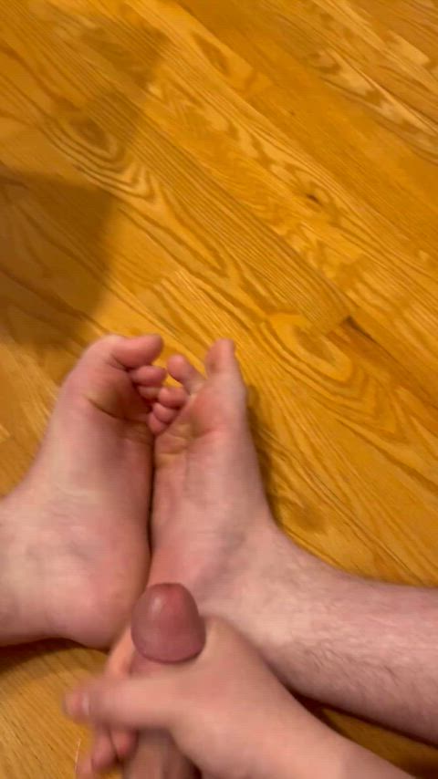 amateur cum cumshot feet gay masturbating clip