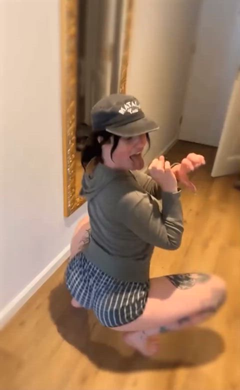 ass big tits billie eilish clip